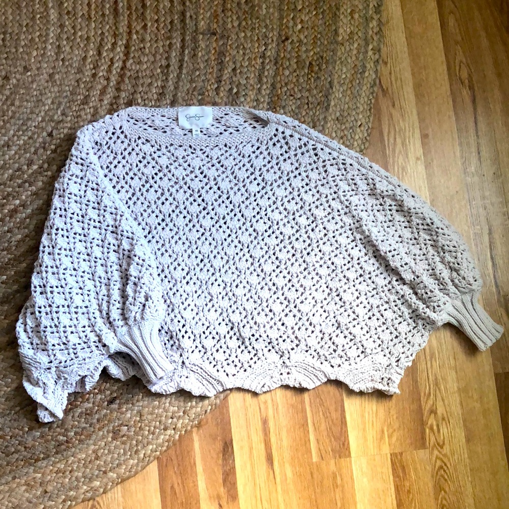 "Chic Comfort: Jessica Simpson Cream/Tan Knit Sweater (Size XS)"
